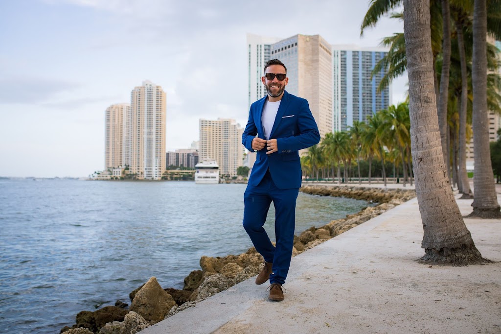 Photo of Miami Real Estate Agent & Coach | Hans Waisfeld - Miami Real Estate Professional